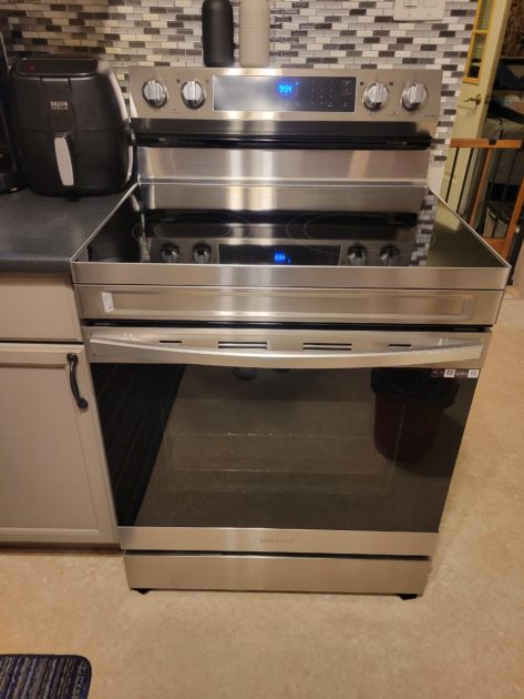 clean oven exterior